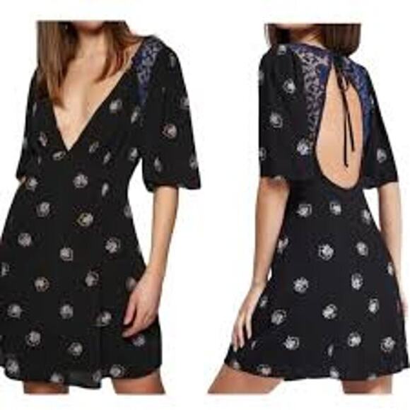 NWT Free People Women's Floral Mockingbird Mini Dress Black‎ Size 2 - Picture 1 of 7